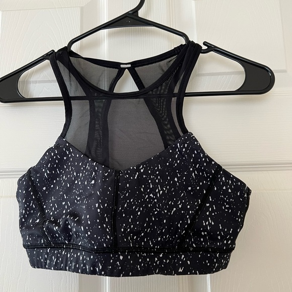 Four Lululemon Sports Bras size 6 - Picture 4 of 4